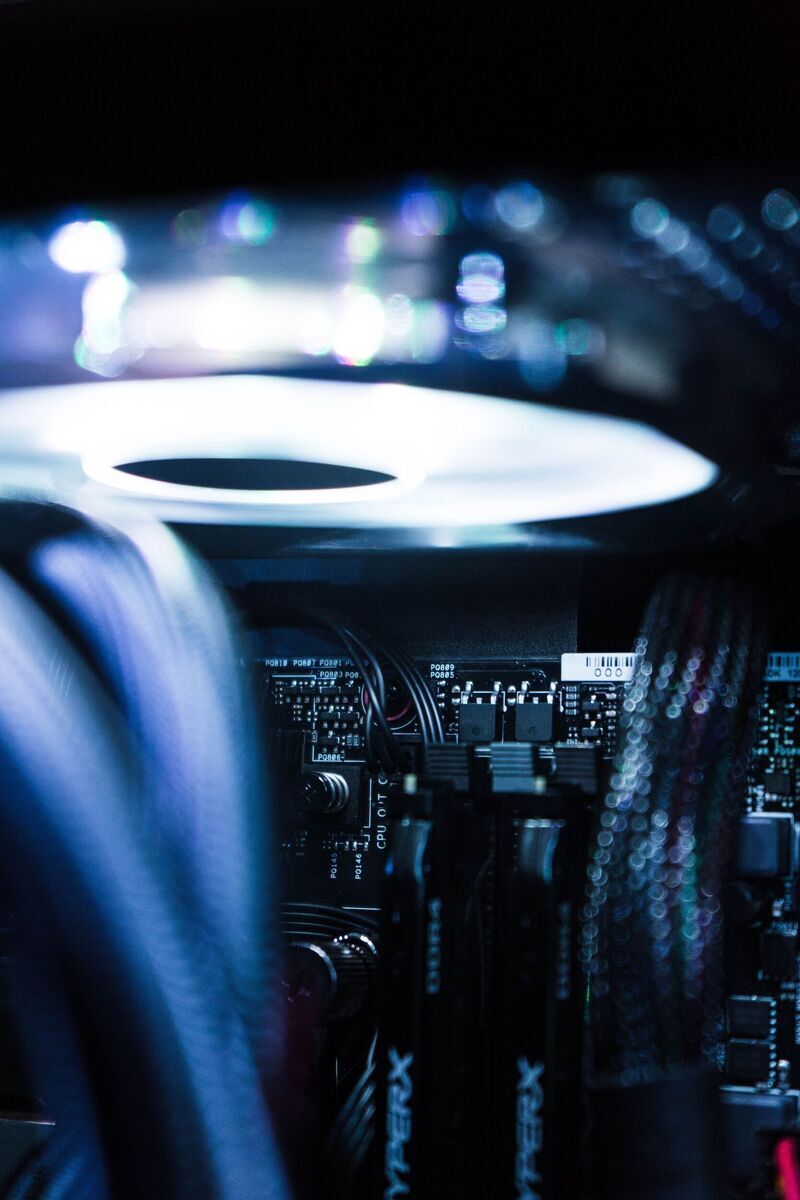 Hardware und Computersysteme